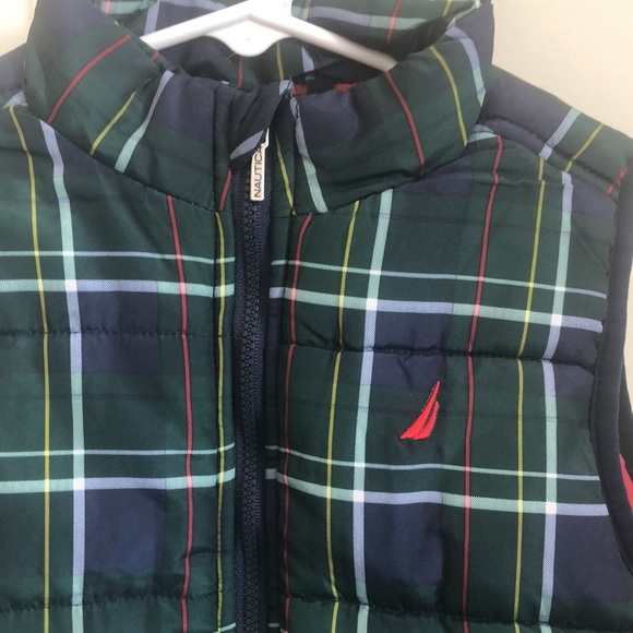 Nautica Kids Puffer Vest - Picture 2 of 4